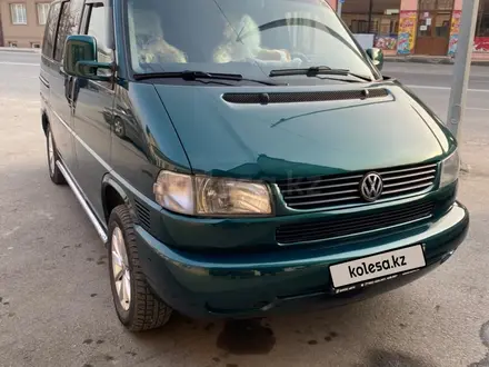 Volkswagen Multivan 1998 года за 6 300 000 тг. в Шымкент