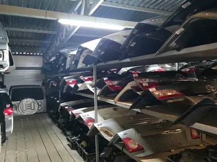 Крышка багажника, багажник на Toyota за 30 000 тг. в Актау – фото 15