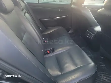 Toyota Camry 2015 года за 11 000 000 тг. в Актау – фото 9