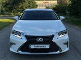 Lexus ES 250 2018 года за 16 200 000 тг. в Алматы