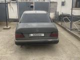 Mercedes-Benz E 230 1990 года за 1 200 000 тг. в Туркестан – фото 4