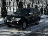 Mitsubishi Pajero 2009 годаfor9 000 000 тг. в Алматы – фото 2