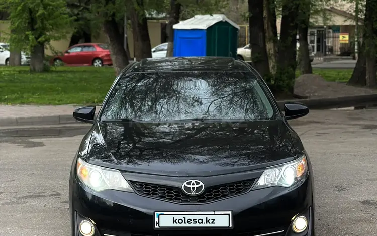 Toyota Camry 2014 года за 9 490 000 тг. в Алматы
