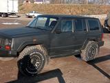 Jeep Cherokee 1993 годаүшін4 500 000 тг. в Уральск – фото 3