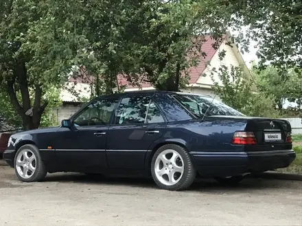 Mercedes-Benz E 280 1995 года за 3 500 000 тг. в Алматы – фото 12