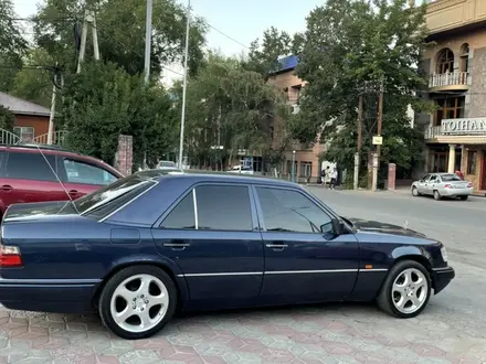 Mercedes-Benz E 280 1995 года за 3 500 000 тг. в Алматы – фото 39