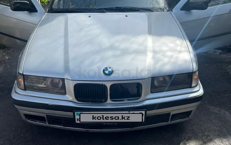 BMW 325 1994 года за 2 000 000 тг. в Алматы