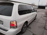 Kia Carnival 2002 года за 1 500 000 тг. в Тараз – фото 4