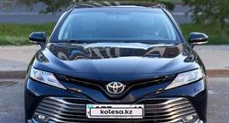 Toyota Camry 2018 года за 10 500 000 тг. в Астана – фото 3