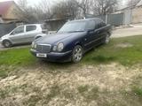 Mercedes-Benz E 200 1996 годаүшін1 800 000 тг. в Алматы