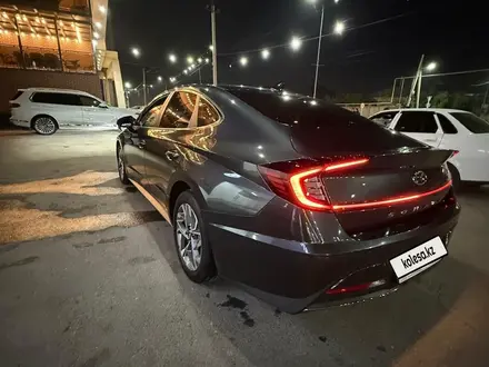Hyundai Sonata 2021 года за 11 000 000 тг. в Алматы – фото 2