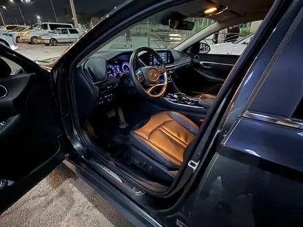 Hyundai Sonata 2021 года за 11 000 000 тг. в Алматы – фото 14