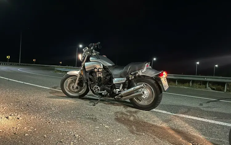 Yamaha  VMAX 1200 2003 года за 2 900 000 тг. в Караганда
