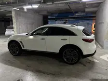 Infiniti QX70, 2014