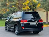 Toyota Land Cruiser 2020 годаүшін39 900 000 тг. в Алматы – фото 3