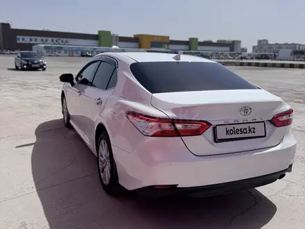 Toyota Camry 2020 года за 12 200 000 тг. в Астана – фото 9