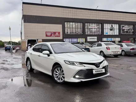 Toyota Camry 2020 года за 12 200 000 тг. в Астана – фото 13