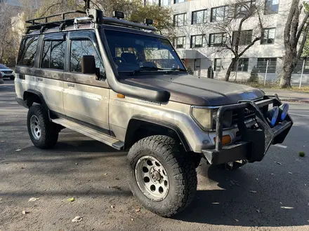 Toyota Land Cruiser Prado 1992 года за 4 200 000 тг. в Алматы – фото 2