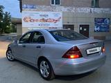 Mercedes-Benz C 200 2001 годаfor3 500 000 тг. в Павлодар – фото 3