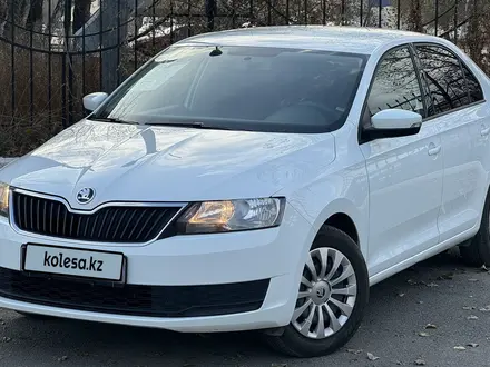 Skoda Rapid 2018 года за 5 500 000 тг. в Семей