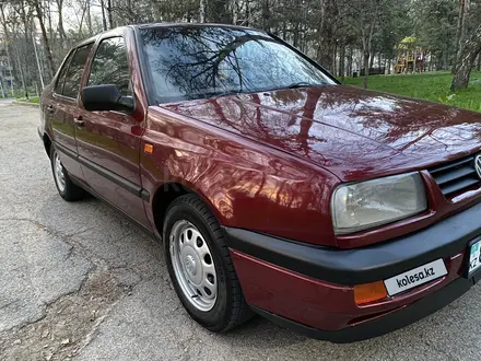 Volkswagen Vento 1993 года за 1 380 000 тг. в Алматы – фото 8