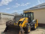 JCB  3CX 2018 года за 33 000 000 тг. в Шымкент