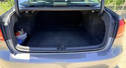 Volkswagen Passat 2014 года за 4 100 000 тг. в Атырау – фото 5