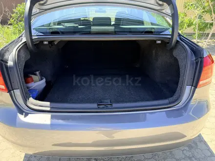 Volkswagen Passat 2014 года за 4 100 000 тг. в Атырау – фото 5