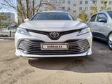 Toyota Camry 2019 года за 15 500 000 тг. в Астана – фото 4