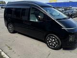 Hyundai Staria 2023 годаfor31 000 000 тг. в Алматы – фото 4