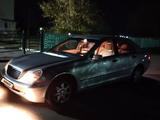 Mercedes-Benz C 180 2001 года за 3 100 000 тг. в Костанай – фото 2