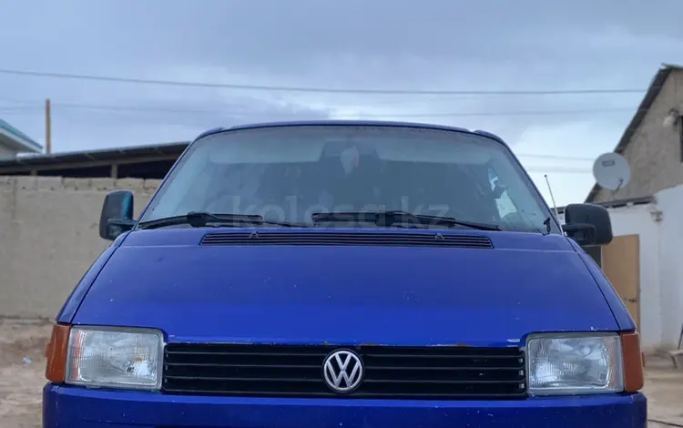 Volkswagen Transporter 2002 года за 2 500 000 тг. в Байконыр
