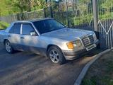 Mercedes-Benz E 230 1991 годаүшін2 400 000 тг. в Алматы – фото 4