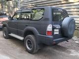 Toyota Land Cruiser Prado 2001 года за 7 800 000 тг. в Алматы – фото 2