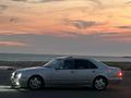 Mercedes-Benz E 320 2001 годаfor4 500 000 тг. в Актау – фото 4