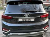 Hyundai Santa Fe 2020 года за 13 200 000 тг. в Шымкент – фото 3