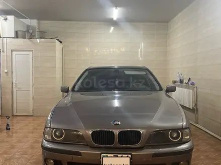 BMW 528 1997 года за 3 100 000 тг. в Тараз