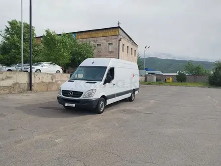 Mercedes-Benz Sprinter 2011 года за 10 500 000 тг. в Алматы – фото 3