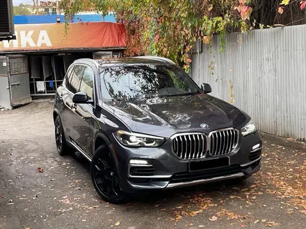 BMW X5 2019 года за 27 000 000 тг. в Алматы