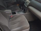 Toyota Camry 2007 годаүшін5 600 000 тг. в Астана – фото 2