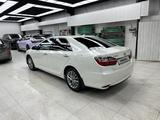 Toyota Camry 2017 года за 12 800 000 тг. в Алматы – фото 3