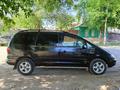 Volkswagen Sharan 1997 года за 2 550 000 тг. в Уральск – фото 10