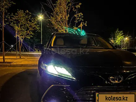 Toyota Camry 2022 года за 15 500 000 тг. в Астана – фото 3