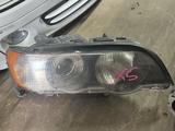 Правая фара BMW X5 E53 за 25 000 тг. в Алматы