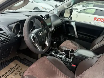 Toyota Land Cruiser Prado 2010 года за 17 000 000 тг. в Актау – фото 15