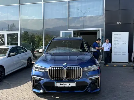 BMW X7 2021 года за 66 500 000 тг. в Алматы