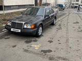 Mercedes-Benz E 230 1990 года за 1 300 000 тг. в Жаркент