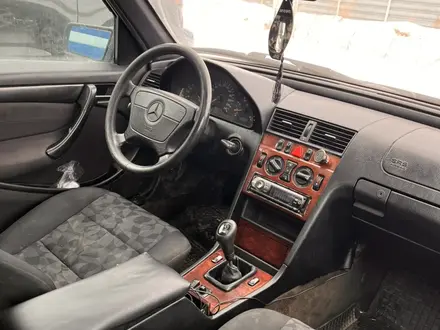 Mercedes-Benz C 180 1997 года за 1 500 000 тг. в Караганда – фото 6