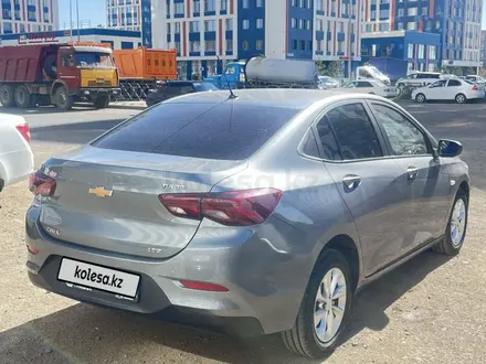 Chevrolet Onix 2023 года за 5 800 000 тг. в Астана – фото 5