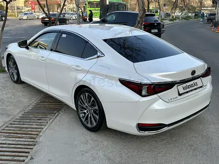 Lexus ES 250 2020 года за 22 500 000 тг. в Шымкент – фото 13